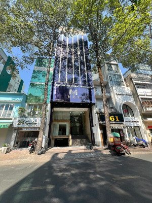 tòa nhà khan hiếm mt trần hưng đạo, quận 1 - dt: 5x20m - hầm 6 tầng - hđt: 250 triệu - giá: 40 tỷ
