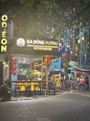 nha đẹp phân lô-mặt ngõ-sát phố-ô tô đỗ cửa-an cư đỉnh-kinh doanh hometay-đầu tư bề