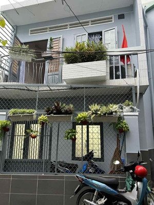 chỉ 4.8 tỷ lê trực p7 nhà hai mặt tiền, bề ngang cực khủng, dt 54m2