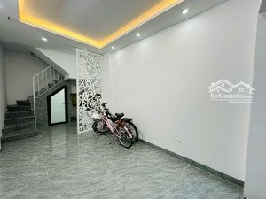 bán nhà lạc long quân - nhà đẹp ở ngay - 40m ra mặt phố - 100m ra hồ tây lộng gió - ngõ thông đẹp