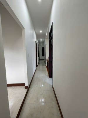 chỉ 3 tỷ 360 triệu có ngay nhà mái thái 1 mê 260m2 tại trung tâm phường tân an