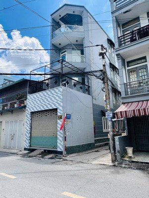 mặt tiền đoàn giỏi - phường sơn kỳ - quận tân phú . ngay siêu thị aeon. 4x15 . 3 lầu . 8.3 tỷ