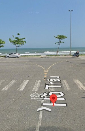 bán đất 2 mặt tiền hồ thấu, cách biển chỉ 150m, 136m2 ngang 6m nở hậu 9m, đường 10m5 sát biển
