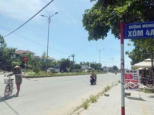 bán đất mặt tiền xóm dưỡng mong cách tỉnh lộ 10 chỉ 100m