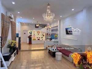 bán nhà 3 tầng kẹp cống mặt tiền thế lữ gần biển, thoáng đẹp