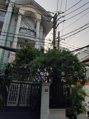 biệt thự khu 48 hồ biểu chánh phú nhuận, 3 tầng, 42,5 tỷ tl