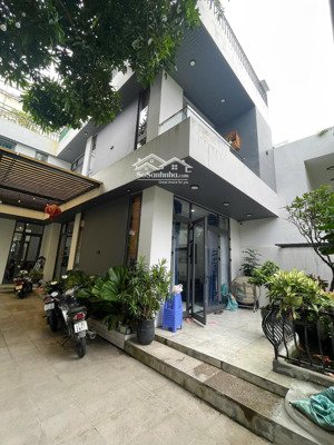 cần bán biệt thự (2 lô liền kề) dt 200m2, 3 tầng đường 7m5 trần kim xuyến