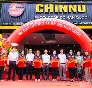 siêu phẩm.cho thuê mbkd phố đền lừ.diện tích 200m2,mặt tiền lô góc 15m,giá thuê 40tr/tháng