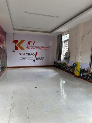 cho thuê kho trục nhánh liên phường gần vòng xoay võ chí công quận 9