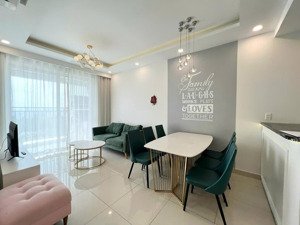 cho thuê căn hộ 2pn full nội thất đẹp toà botanica premier - khu sân bay