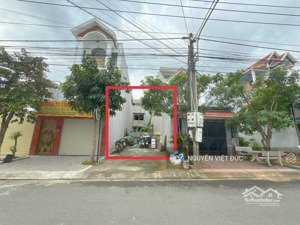 bán gấp đất ngay chợ đêm bờ hồ tân bình dĩ an phù hợp mở kinh doanh buôn bán , văn phòng cty
