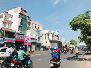 bán mặt tiền minh phụng gần 3 tháng 2 (dt: 8,5x26m - 223m2, 3 lầu) p. 2 quận 11 - giá 60 tỷ