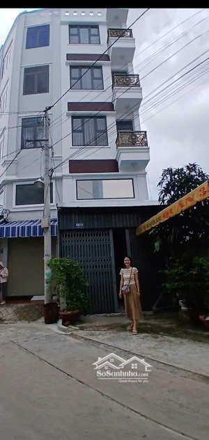 bán nhà 5 tầng - khu vip tên lửa