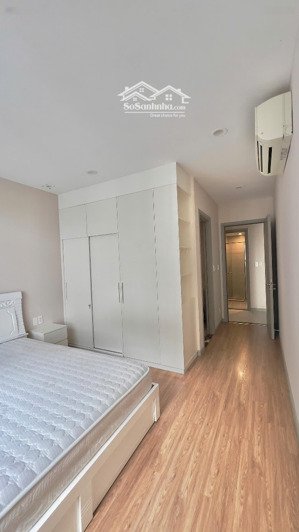 bán cc đẹp the gold view, 6 tỷ, 80m2, 2pn, 2wc, nhiều tiện ích tại q4, hcm