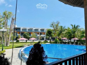 nhà gói 8 the capella nha trang căn đường 71 sát hồ bơi giá bán 7,45 tỷ