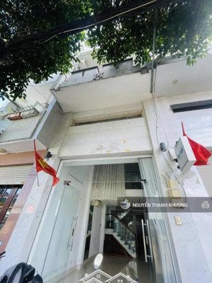 cho thuê nhà hẻm 8m-1 sẹc ( 4*16m ) 1 lửng 3 lầu - gần chợ căn cứ- p17- gv