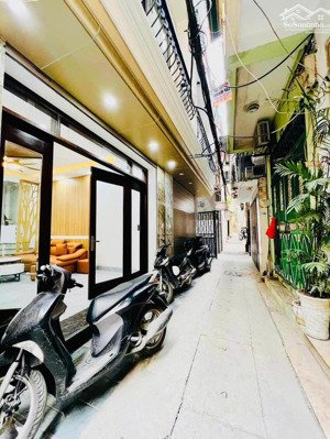 siêu phẩm 6t thang máy trần khát chân - hai bà trưng. 34m2 - mt 4.2m - giá chỉ 8.6 tỷ - ô tô gần