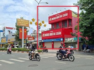 đại hạ giá -bán căn nhà 1 trệt 2 lầu mt vip nguyễn an ninh, 250m2, cho thuê 80tr/tháng, giá rẻ.