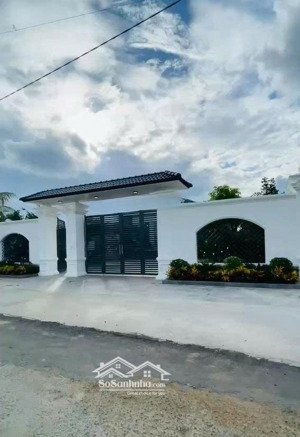 bán gấp biệt thự long cang new, 4 tỷ8, 1038m2, 3pn, 3wc, cần đước, long an