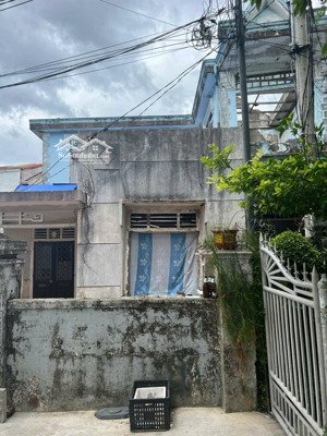 đất rẻ, siêu phẩm cần bán nhanh,tại thuận hóa,huế -137m2 view đẹp-giấy tờ đủ-giá f0-20tr/m2