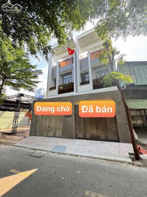 Siêu phẩm nhà đẹp kdc Lộc Vừng, cạnh Vạn Phúc, QL13, P. Hiệp Bình Phước, Thủ Đức