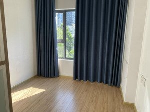 cho thuê căn hộ new city có vài nội thất giá 16 triệu