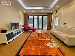 BÁN NHÀ 6 TẦNG, THANG MÁY, MT 5M, PHÂN LÔ, NGÕ THÔNG, VỈA HÈ, Ô TÔ TRÁNH PHỐ VŨ PHẠM HÀM.