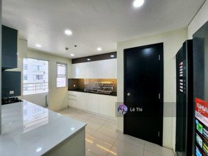bán căn hộ sunrise city south, 3 phòng ngủ, 2 phòng tắm, đầy đủ nội thất, giá bán 8.6 tỷ