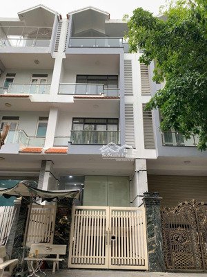 cho thuê nhà phố nguyên căn 5x20m2 dts: 360m2 có thang máy, nhà mới giá: 55tr/th lh: 
