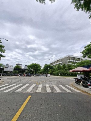 bán tòa căn hộ siêu đẹp ngay đại học fpt đà nẵng
