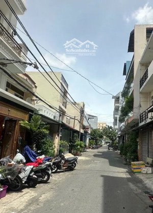 bán gấp, nhà gần mặt tiền tô hiến thành, quận 10 , 38m, 2 tầng, nhỉnh 5 tỷ gần chợ hòa hưng