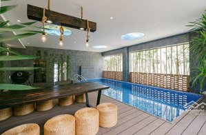 bán biệt thự víp 4 tầng 3 mặt tiền view trực diện biển mỹ khê, đường hoàng sa, sơn trà ful nội thất