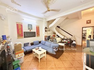 bán nhà đường đồng đen, 98m2 (6.5 x 16), 3 tầng, sát hxh, nhà đẹp ở ngay, nhỉnh 100tr/m2.