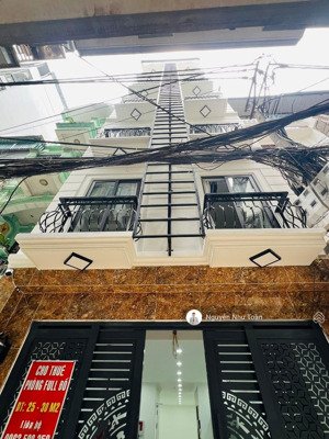 siêu phẩm cầu giấy gọi tên_ccmn nguyễn khánh toàn_80/85m2; mt 5m_8 tầng tm_dt 120tr/th_25.5 tỷ