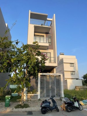cho thuê nhà mặt phố tại dương hồng garden house, nguyễn văn linh, bình hưng, 22 triệu, 100m2