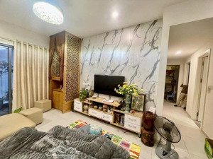 em sẵn quỹ căn hộ cho thuê giá tốt nhất thị trường tại berriver, 390 nguyễn văn cừ, long biên