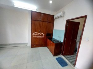 hòng đẹp cho thuê số 88 nguyễn trường tộ, phường 13, quận 4, tp.hcm (nay là p. xóm chiếu, tp.hcm)