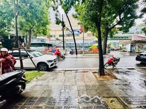 sốc rẻ quá.! rẻ chưa từng có.! cực mót bánmặt phố cổ. tăng bạt hổ 116m. 4 tầng. mt 11m. 23 tỷ