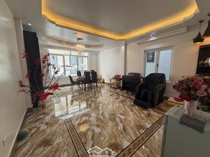 376 đường bưởi, 73m2 4 tầng, thiết kế tâm huyết, lô góc 3 mặt thoáng, nội thất đẳng cấp, 17.8 tỉ
