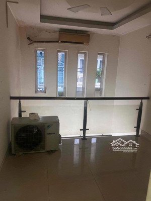 cho thuê nhà mặt tiền đường số 19, p.4, q.4 giá 14.5tr