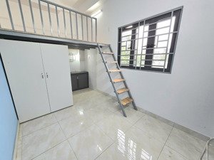 phòng trọ duplex cửa sổ trời ngay cầu tham lương - trường chinh - phạm văn bạch