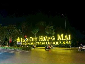 cần bán một căn lk tại louis city dt: 115m2. 5 tầng mt cực rộng hơn 30 tỷ giá tl chính chủ