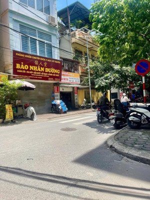 siêu phẩm lô góc - mặt phố - chùa quỳnh - dt 30m2 - 5 tầng, mt 4.2m. giá 7.3 tỷ