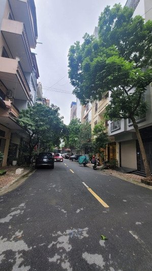 nhà mặt phố lý thường kiệt - hà đông - dt 40m2, 4 tầng, mt 5m, giá 13,7 tỷ