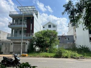 Bán đất khu Thế Kỷ 21 Thạnh Mỹ Lợi, Quận 2 – 8x20, giá 137tr/m2, xây hầm 4 tầng