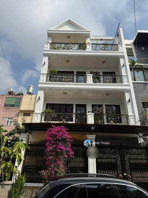 bán nhà đẹp 4 mặt tiền phạm công trứ - ngay ubnd thủ đức- 7x17m - giá chỉ nhỉnh: 17 tỷ