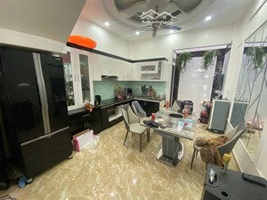n4290 cho thuê nhà 4 tầng phố đông khê siêu phẩm cực đẹp - 4 phòng ngủ