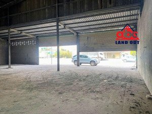 cho thuê xưởng 900m2 đường cont không cấm giờ. chỉ 35tr/th. phước tân - đồng nai