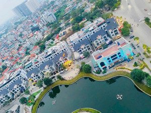 siêu hiếm bán! chủ nhà cần bán gấp căn 2pn-58.6m2, tầng đẹp view hồ cực đỉnh, sổ đỏ chung cư hateco