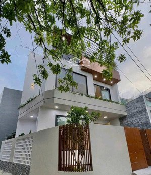 bán nhà nguyễn hữu trí, dt: 5x21m, 3 tầng, liền kề chợ đệm